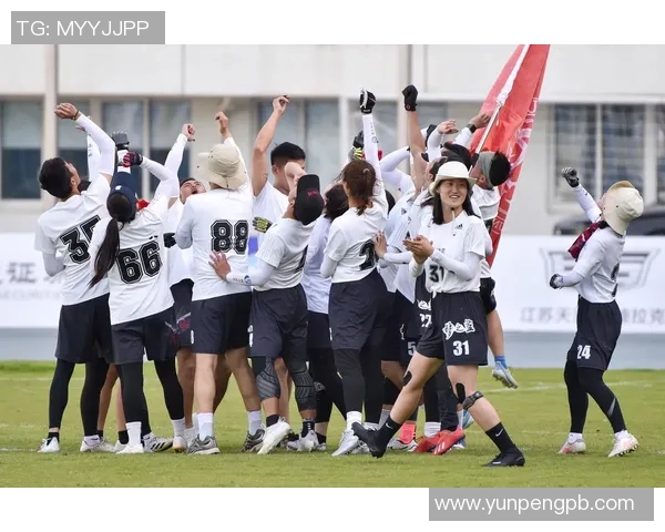 南京飞盘队的力量与激情探索飞盘运动的魅力与团队精神 南京飞盘队的力量与激情探索飞盘运动的魅力与团队精神