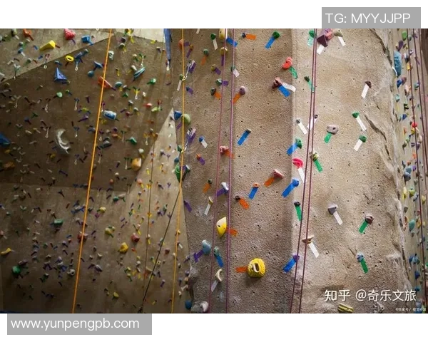 攀岩之巅:深入北京攀岩队的训练与挑战之旅 攀岩之巅:深入北京攀岩队的训练与挑战之旅