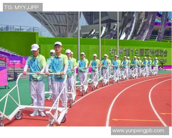 杭州羽毛球队灵活性争议引发热议运动员训练与比赛表现的深度探讨 杭州羽毛球队灵活性争议引发热议运动员训练与比赛表现的深度探讨