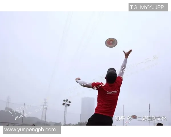 飞盘逐梦:重庆飞盘队的奋斗与荣耀之路全景纪实 飞盘逐梦:重庆飞盘队的奋斗与荣耀之路全景纪实