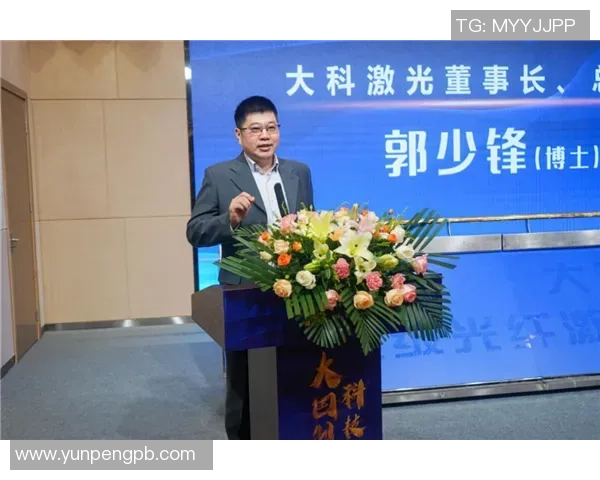 陈强畅谈足球生涯与成长历程的点滴回顾与感悟 陈强畅谈足球生涯与成长历程的点滴回顾与感悟